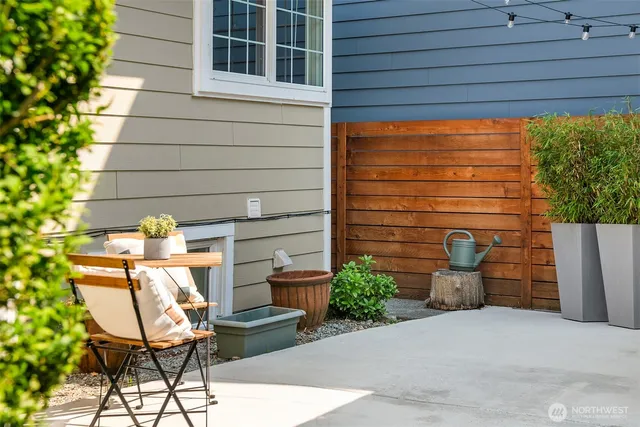 $799,000 | 4207 Southwest Thistle Street, Unit A, Seattle, WA 98136