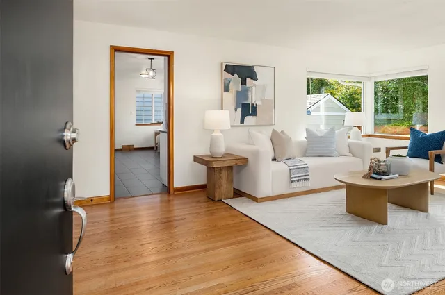 $799,000 | 4207 Southwest Thistle Street, Unit A, Seattle, WA 98136