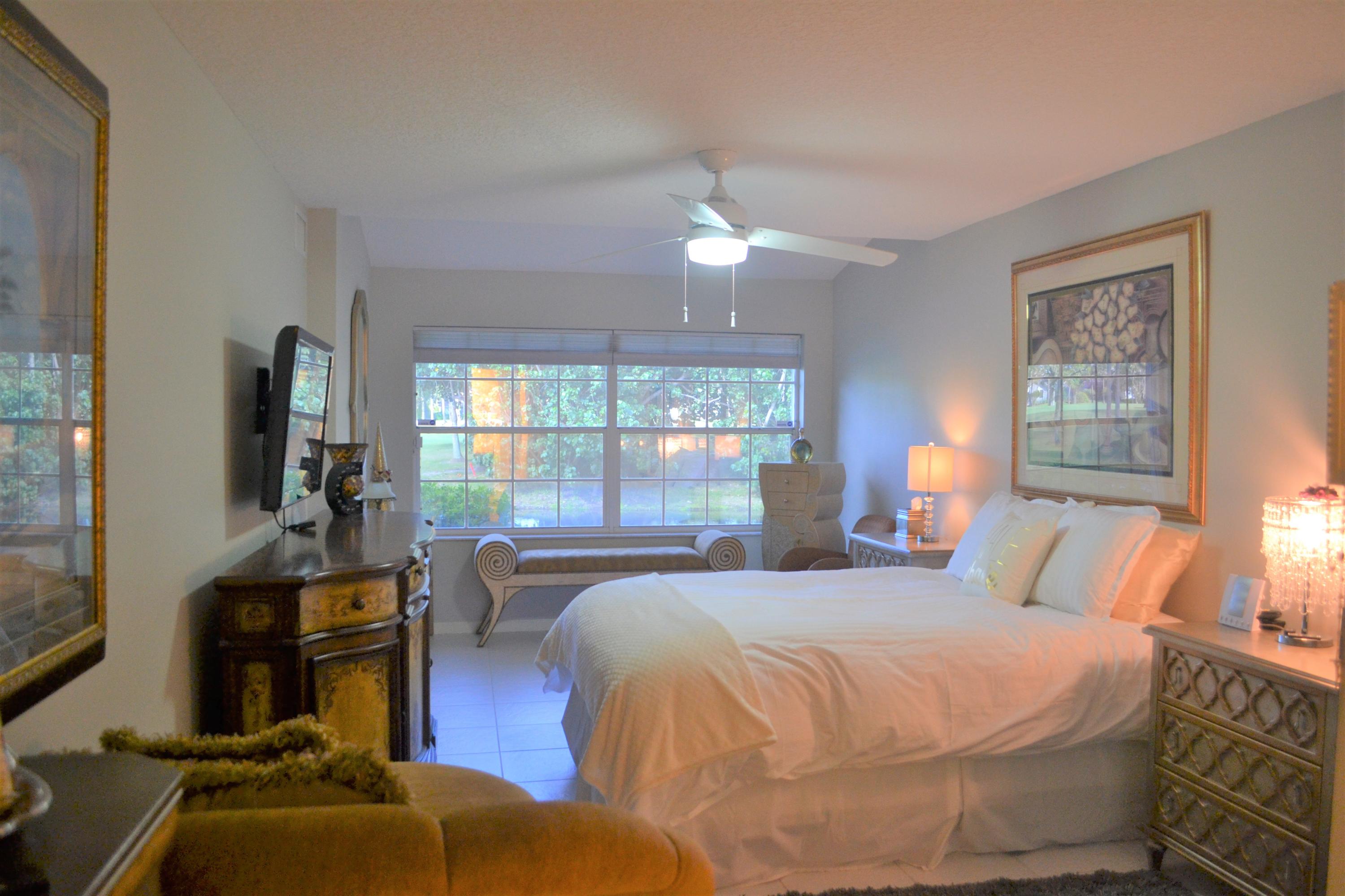 17270 Boca Club Boulevard, Unit 1704 Boca Raton, FL 33487 - Photo 17 of 30 DSC_0124