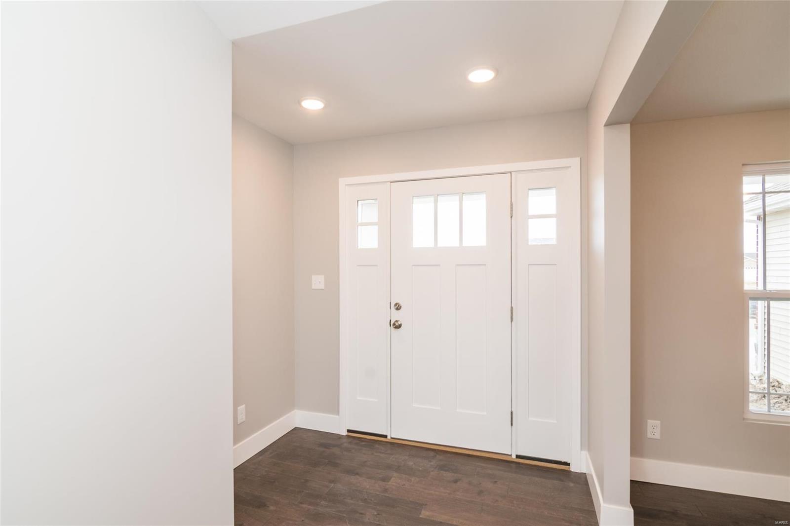 213 Ranchero Drive Hamel, IL 62046 - Photo 2 of 32