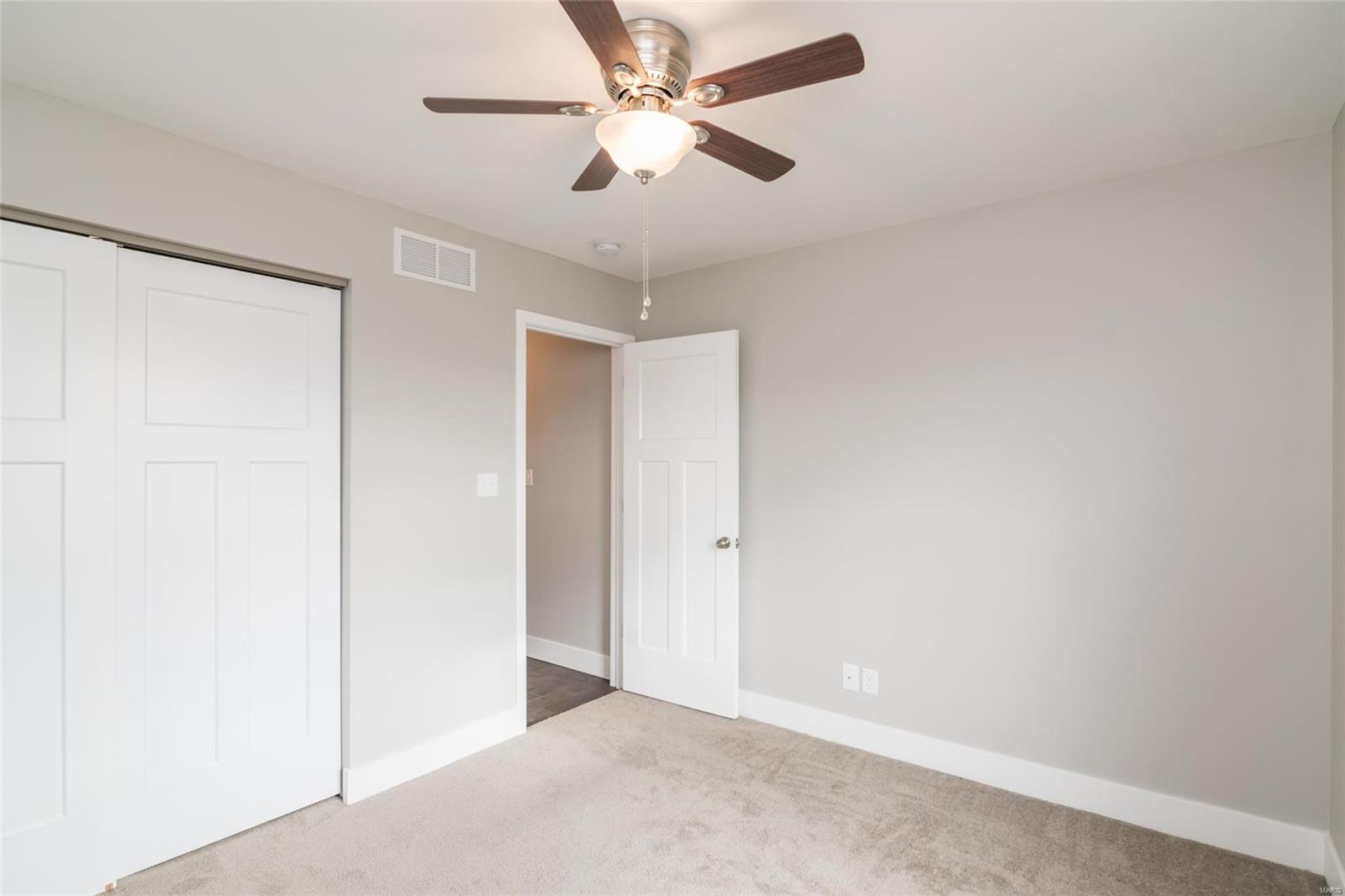 213 Ranchero Drive Hamel, IL 62046 - Photo 19 of 32