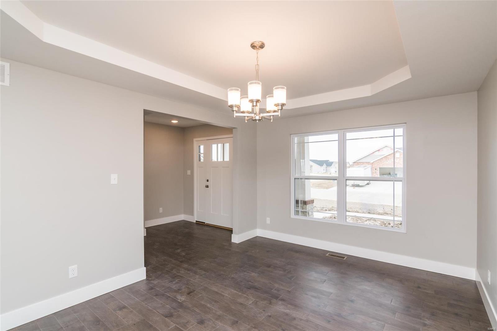 213 Ranchero Drive Hamel, IL 62046 - Photo 3 of 32