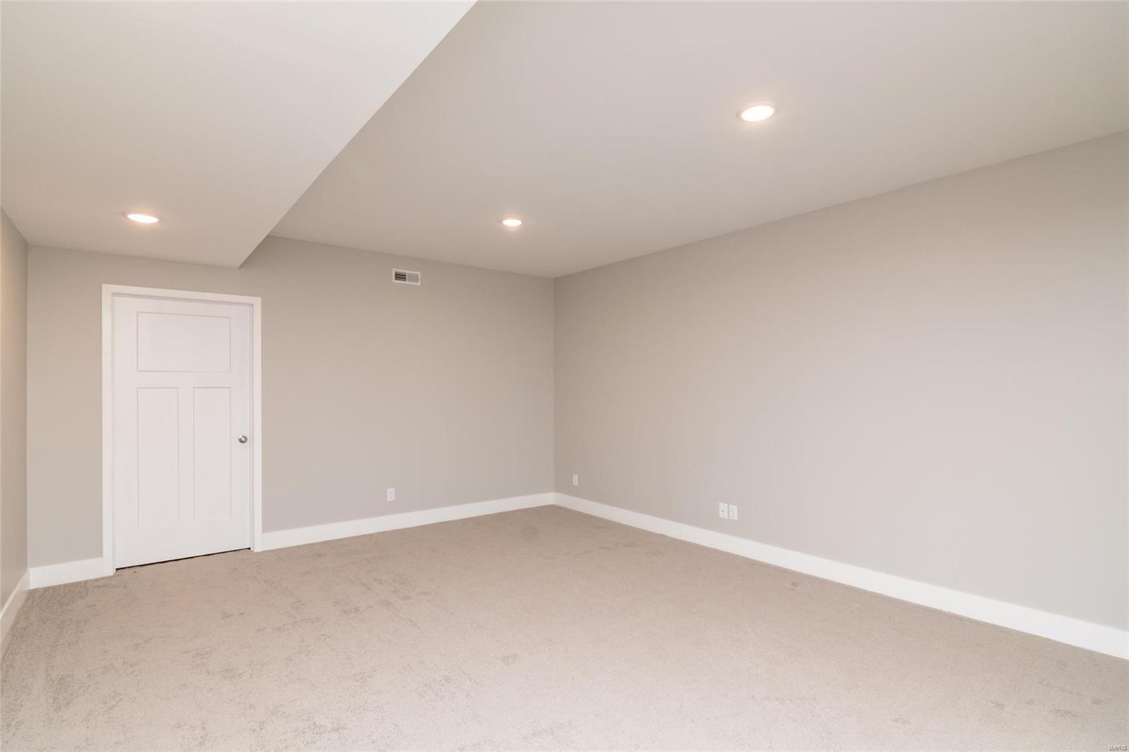 213 Ranchero Drive Hamel, IL 62046 - Photo 23 of 32
