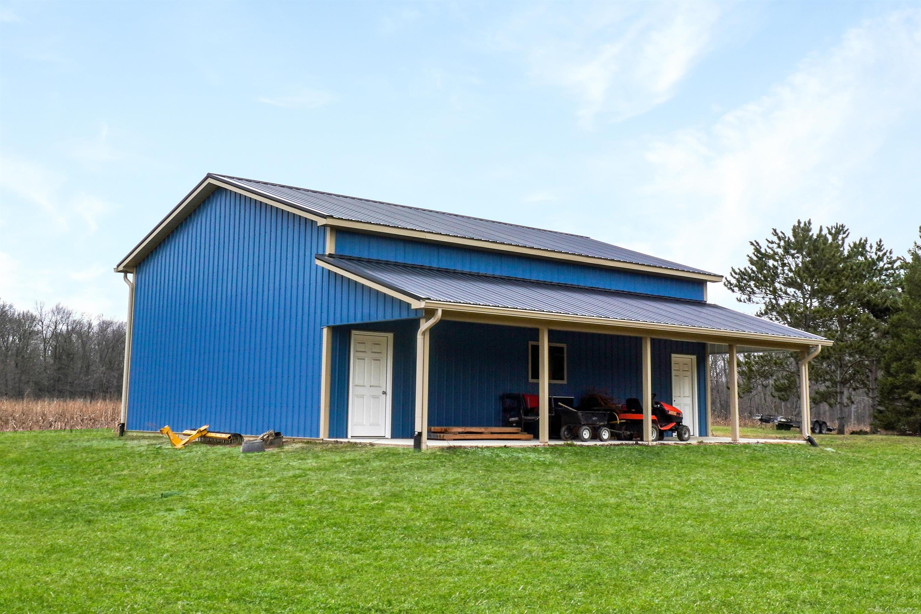 78701 Fisher Road Romeo, MI 48065 - Photo 17 of 29 50135647-e7be15b3-db80-47f5-81af-5e7bf179bad8.JPG