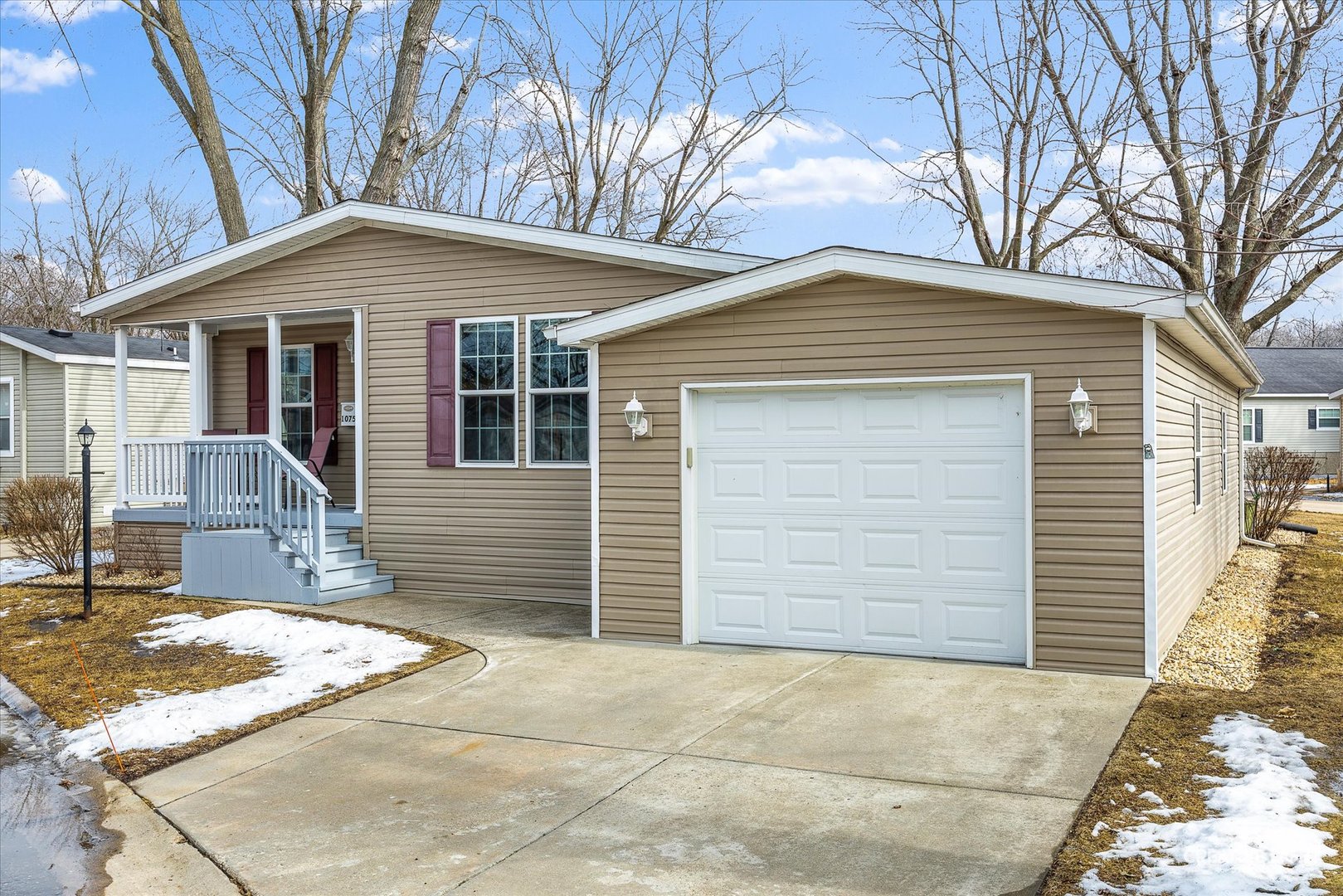 1075 Lakewood Road Elgin, IL 60123 - Photo 1 of 22