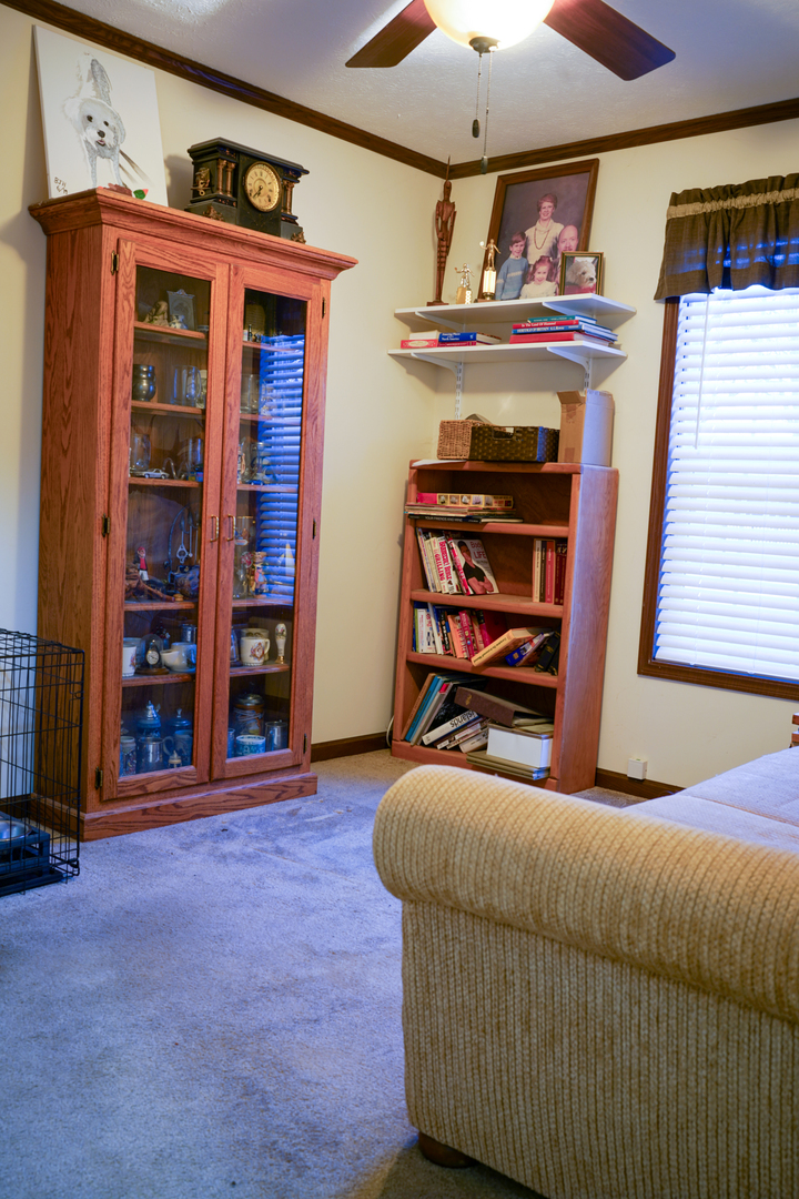 1075 Lakewood Road Elgin, IL 60123 - Photo 8 of 22