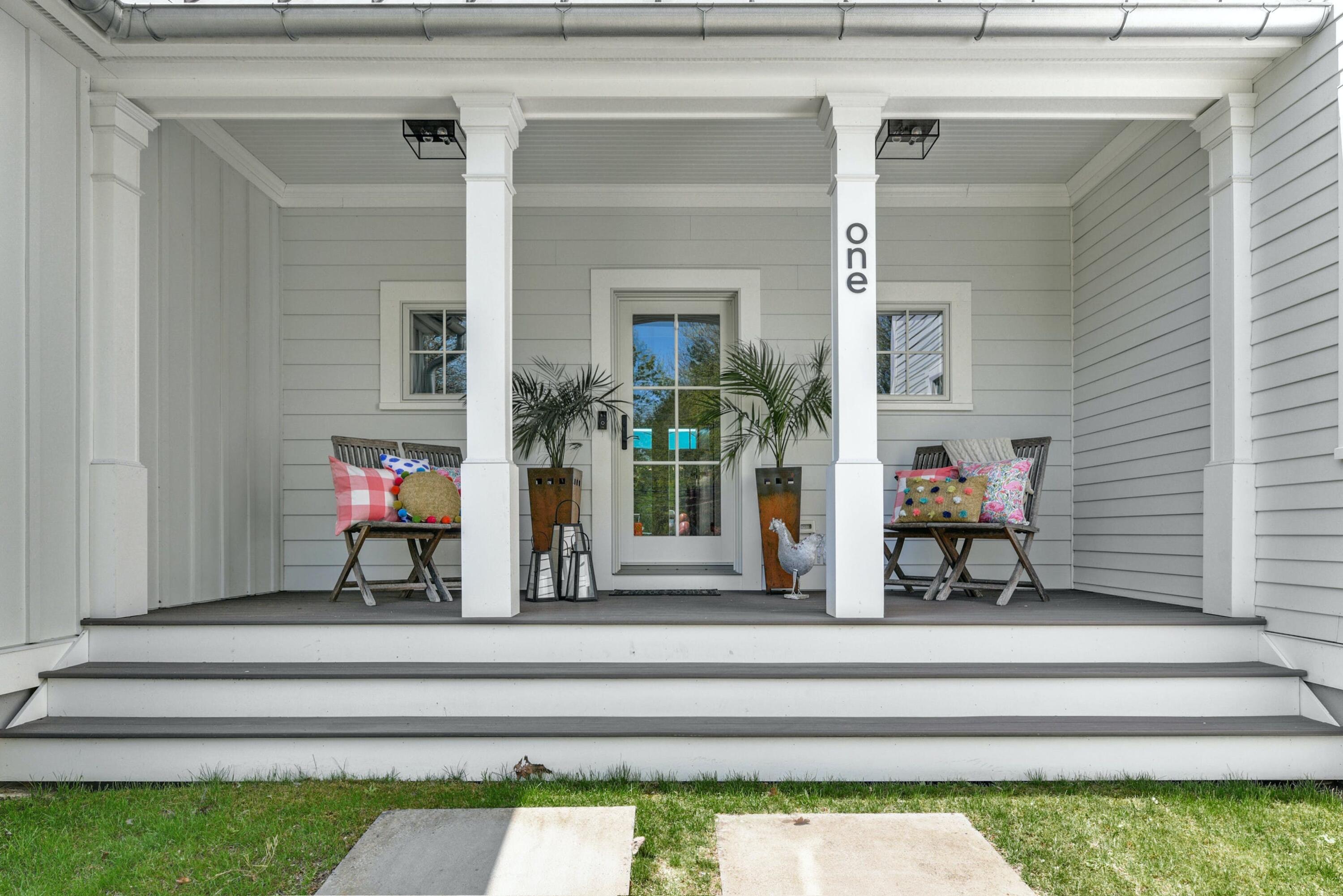 1 Fairmead Road Darien, CT 06820 - Photo 4 of 40 a view of hall way with furniture