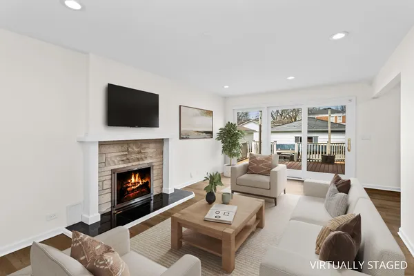 $649,999 | 5040 Brummel Street, Skokie, IL 60077