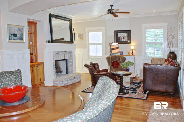 100 Pecan Avenue Fairhope, AL 36532 - Photo 8 of 33