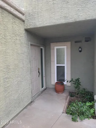 $2,000 | 815 East Grovers Avenue, Unit 30, Phoenix, AZ 85022