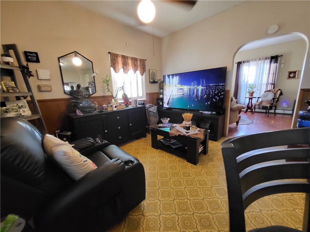 123 4th Avenue Woonsocket, RI 02895 - Photo 7 of 14