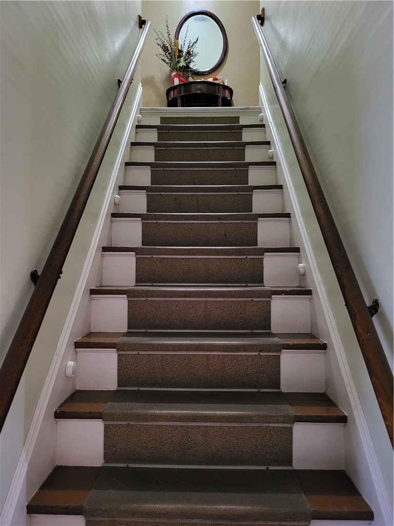 123 4th Avenue Woonsocket, RI 02895 - Photo 10 of 14