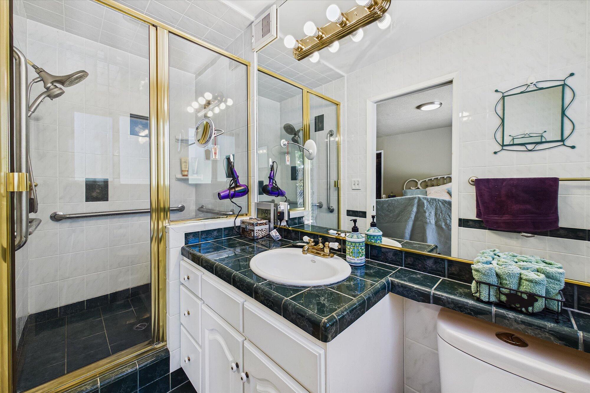 2105 Hurst Road Eureka, CA 95503 - Photo 28 of 54