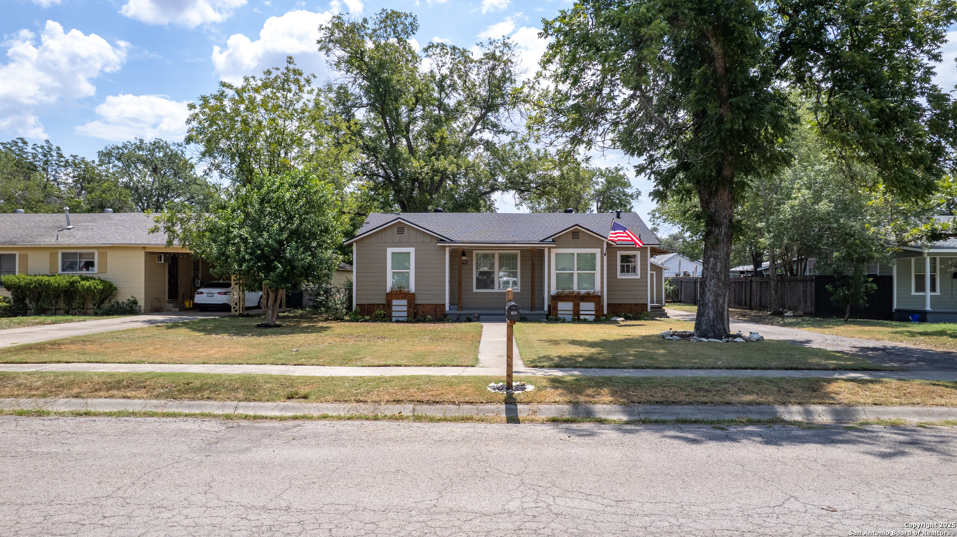829 Maple Street Uvalde, TX 78801 - Photo 28 of 33 a front view of a house with a yard