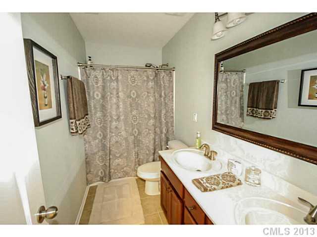 5631 Cactus Valley Road Charlotte, NC 28277 - Photo 8 of 16 Gallery Image 8