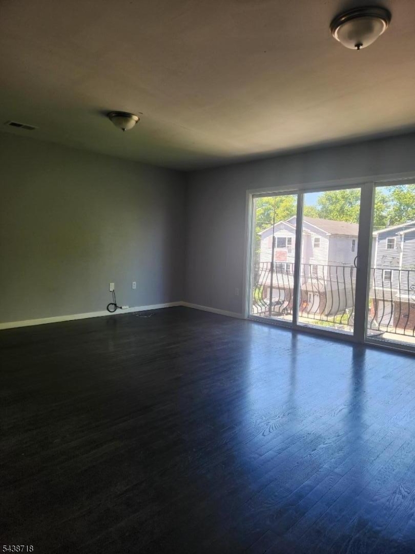 744 South 12th Street, Unit 2 Newark, NJ 07103 - Photo 2 of 8