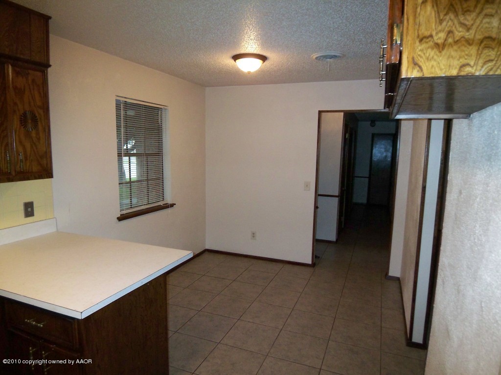 5203 South Fannin Street Amarillo, TX 79110 - Photo 3 of 18 Dining Room