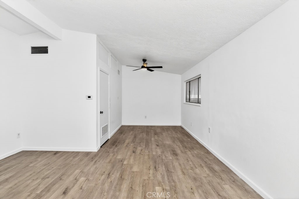 21015 Rio Vista Needles, CA 92363 - Photo 7 of 38