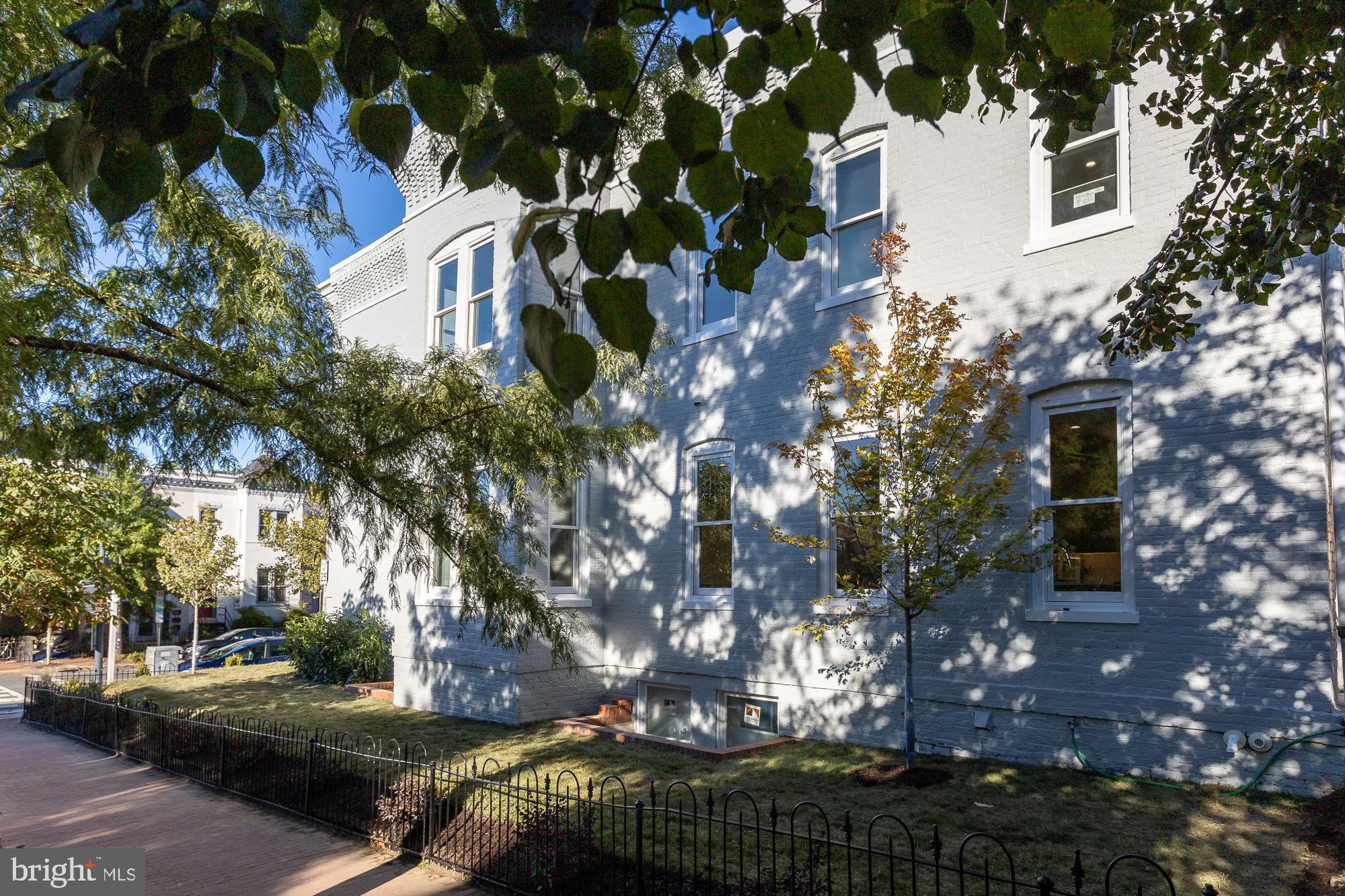 601 F Street Northeast Washington, DC 20002 - Photo 4 of 77 Gallery Image 4