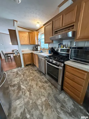 $49,900 | 3535 East Cook Street, Unit 31, Springfield, IL 62702