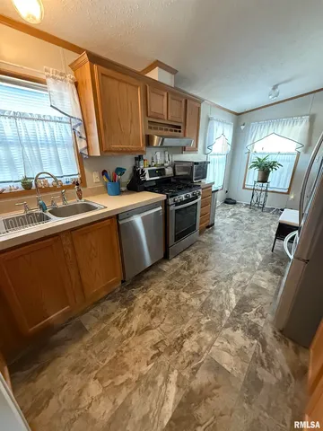 $49,900 | 3535 East Cook Street, Unit 31, Springfield, IL 62702