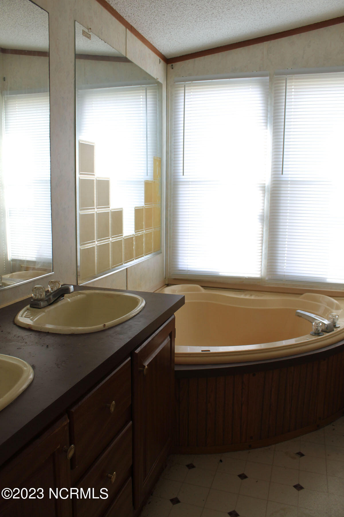 1637 Cool Spring Road Ernul, NC 28527 - Photo 7 of 11 7