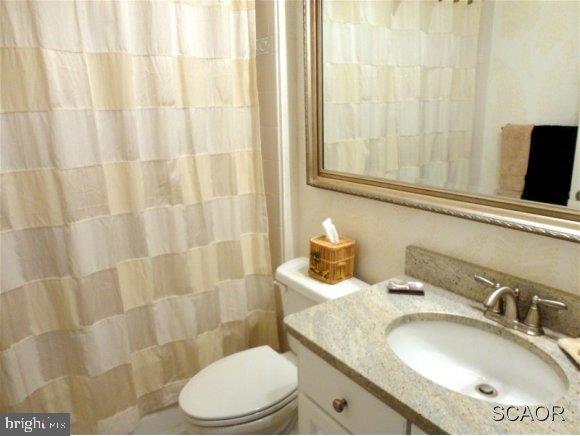 31795 Skimmer Road Ocean View, DE 19970 - Photo 3 of 24 Gallery Image 3
