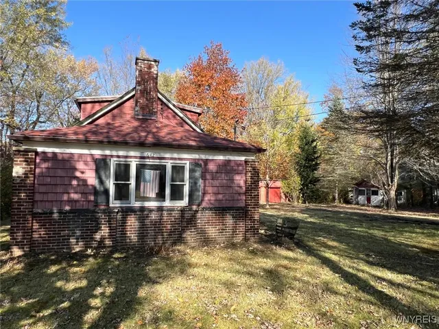 $95,000 | 642 Monroe Avenue, Evans, NY 14006