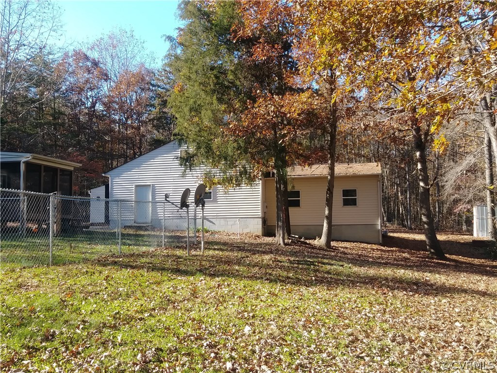 8320 Fredericks Hall Road Mineral, VA 23117 - Photo 28 of 39 Gallery Image 28