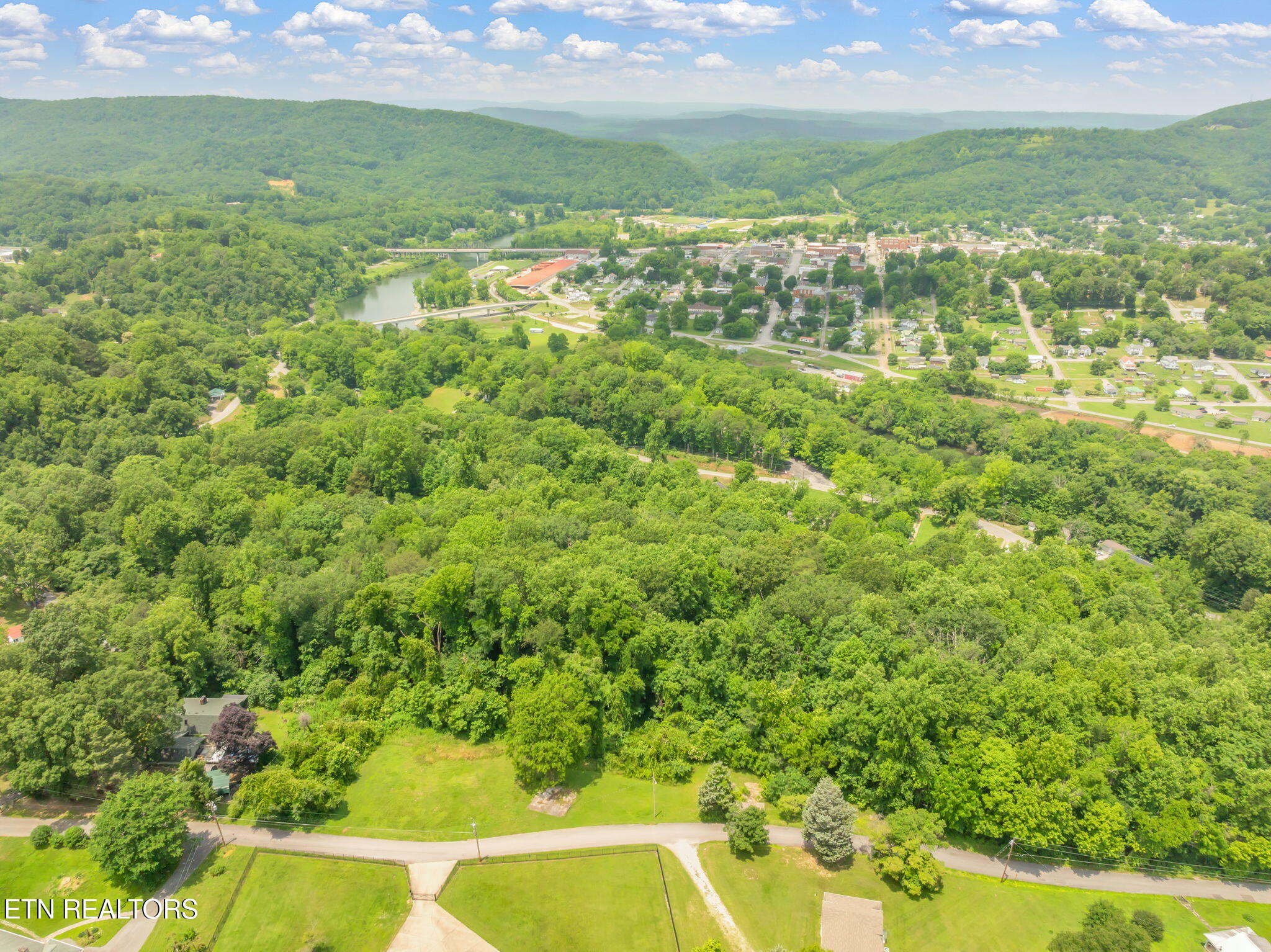 261 Harding Road Harriman, TN 37748 - Photo 23 of 28 Overhead