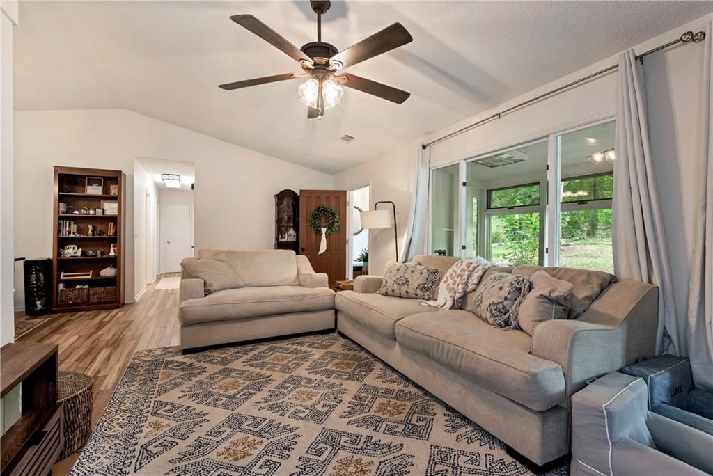 5045 Red Oak Lane Gainesville, GA 30506 - Photo 12 of 32