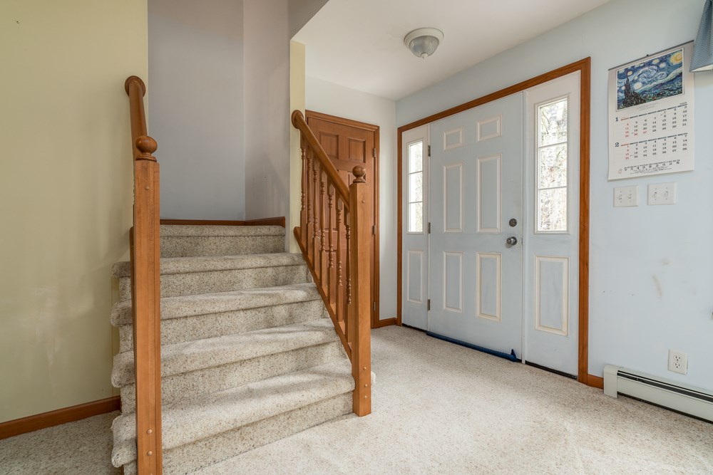 285 Randall Road North Berwick, ME 03906 - Photo 11 of 33 Gallery Image 11