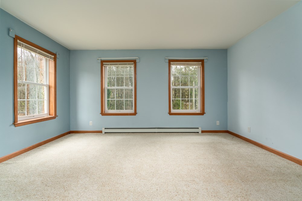 285 Randall Road North Berwick, ME 03906 - Photo 13 of 33 Gallery Image 13