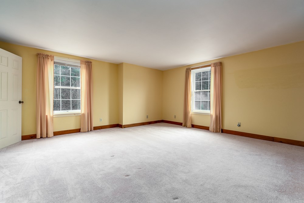 285 Randall Road North Berwick, ME 03906 - Photo 16 of 33 Gallery Image 16