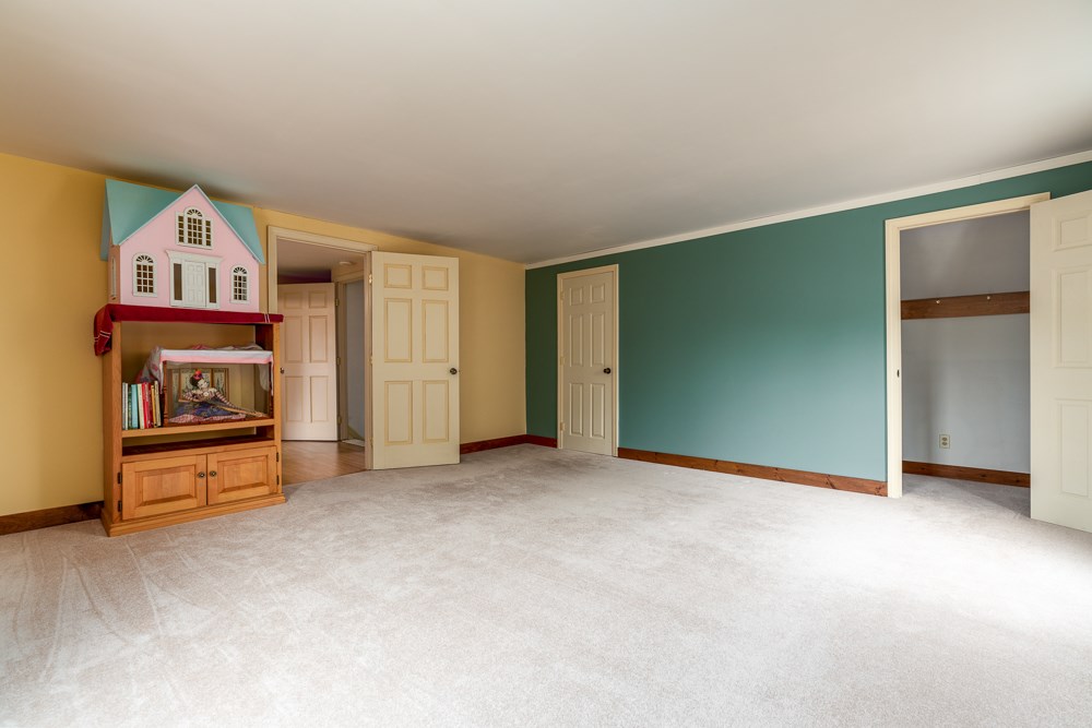 285 Randall Road North Berwick, ME 03906 - Photo 18 of 33 Gallery Image 18