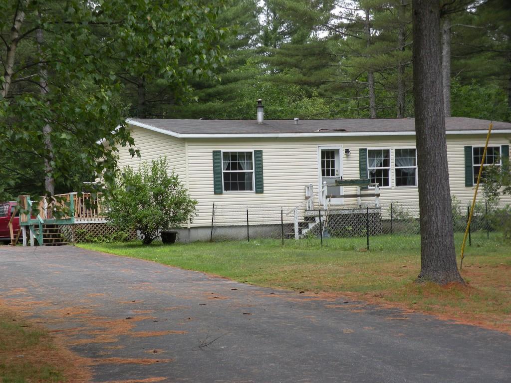 207 Skeetfield Road Oxford, ME 04270 - Photo 5 of 23 Photo