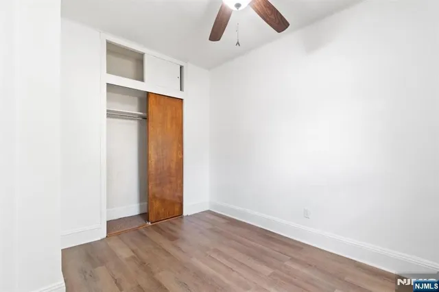 $2,000 | 182 Avenue F, Bayonne, NJ 07002