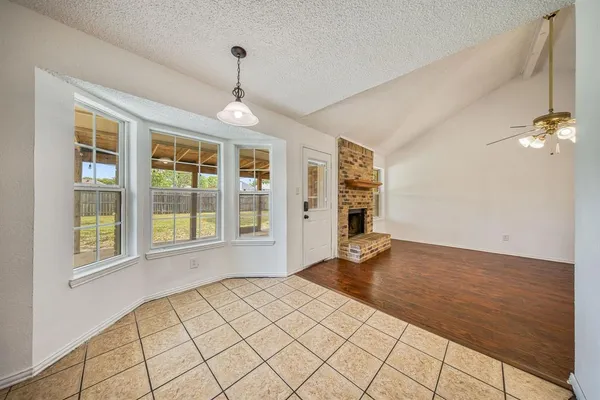 $275,000 | 7316 Kary Lynn Drive North, Watauga, TX 76148