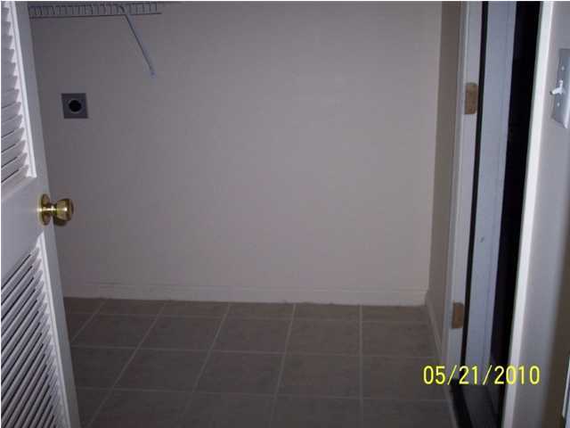 7818 Westbrook Road Louisville, KY 40258 - Photo 7 of 15 Additional Photo