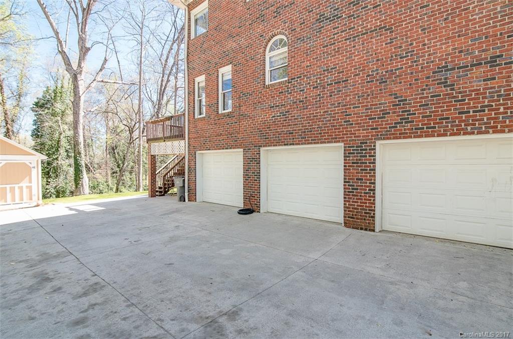 636 Peacehaven Road Kannapolis, NC 28083 - Photo 5 of 21 Gallery Image 5