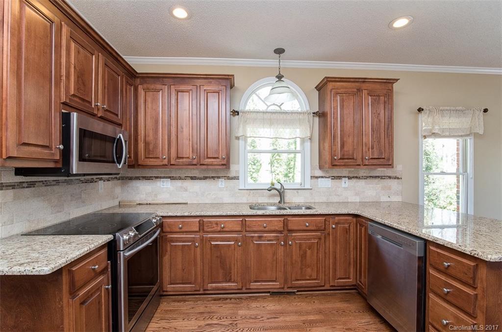 636 Peacehaven Road Kannapolis, NC 28083 - Photo 9 of 21 Gallery Image 9