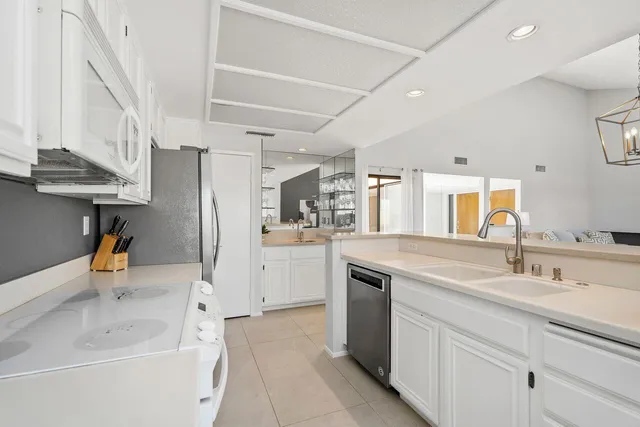 $7,500 | 48639 Palo Verde Court, Palm Desert, CA 92260