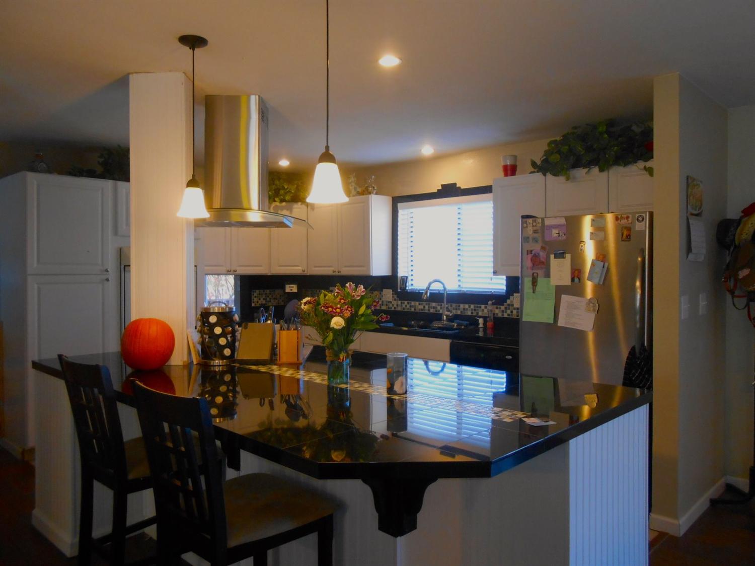 23101 Homestead Way Tehachapi, CA 93561 - Photo 12 of 21 Gallery Image 12