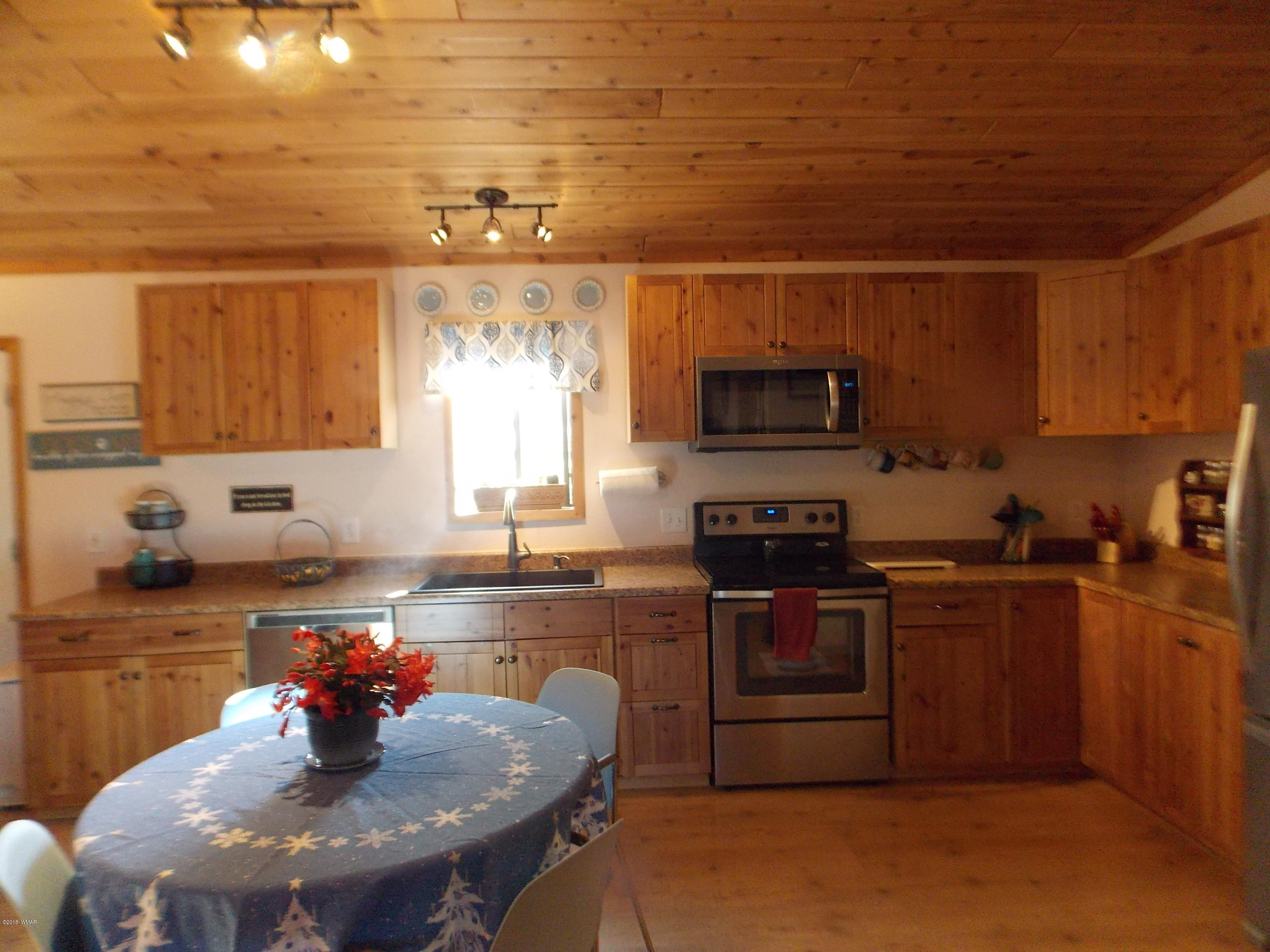 2073 Sagebrush Trail Overgaard, AZ 85933 - Photo 5 of 25