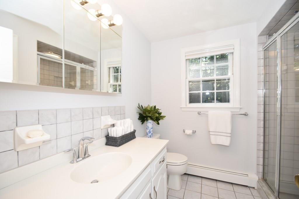 112 Maynard Farm Road Sudbury, MA 01776 - Photo 17 of 33