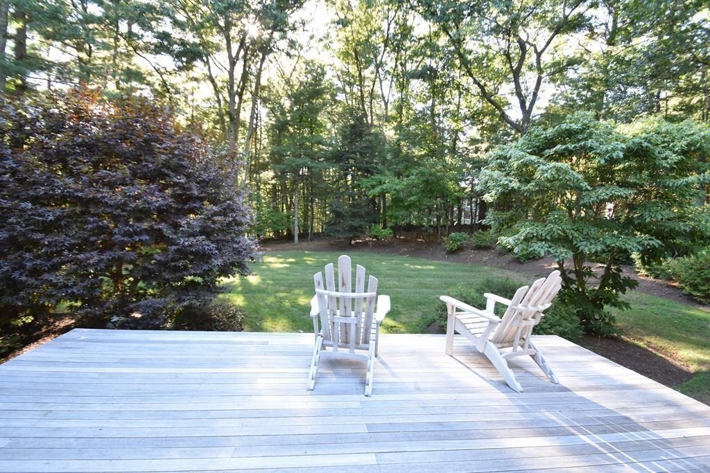 112 Maynard Farm Road Sudbury, MA 01776 - Photo 2 of 33