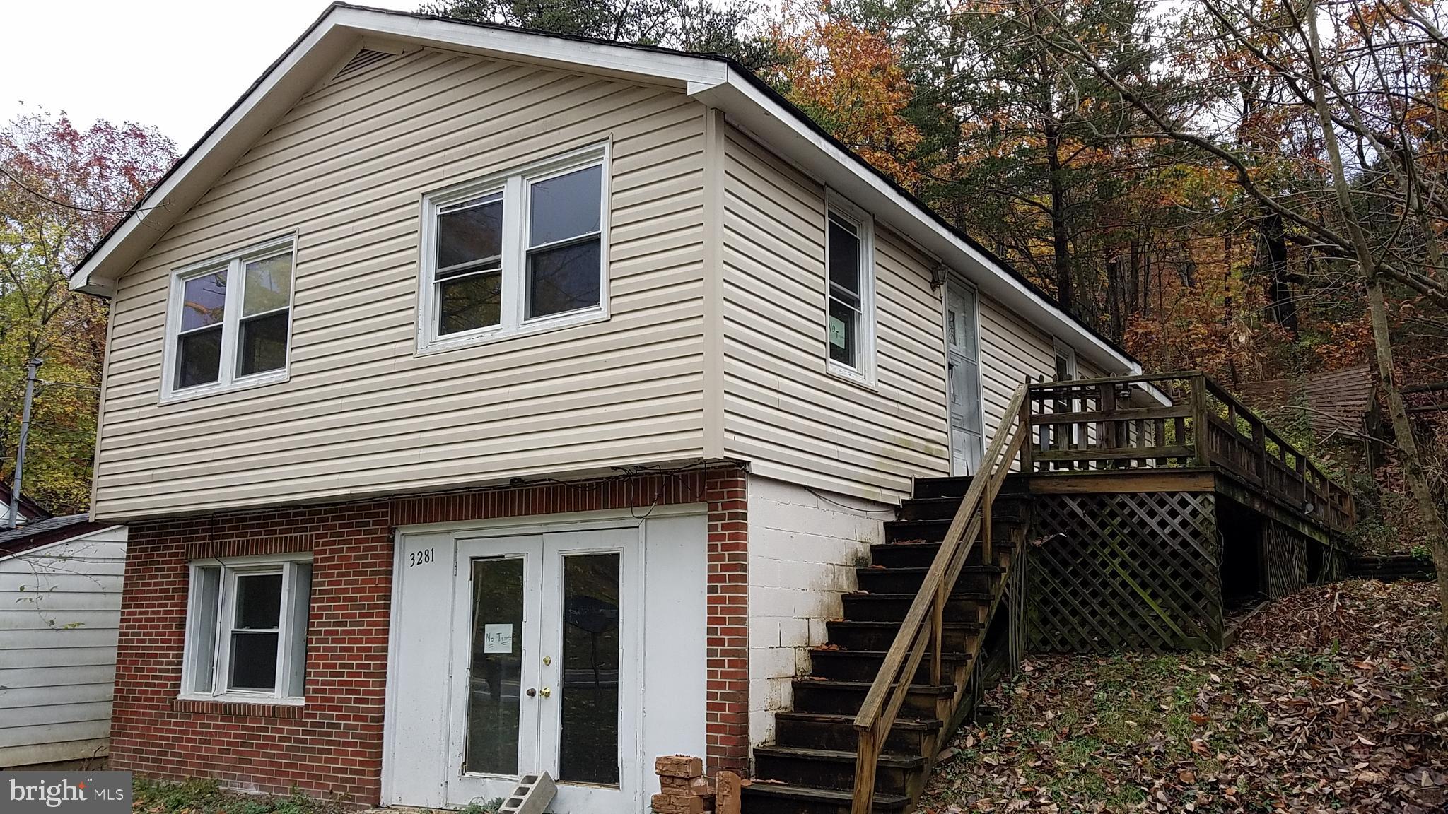 3281 Valley Road Berkeley Springs, WV 25411 - Photo 2 of 26 Front of home