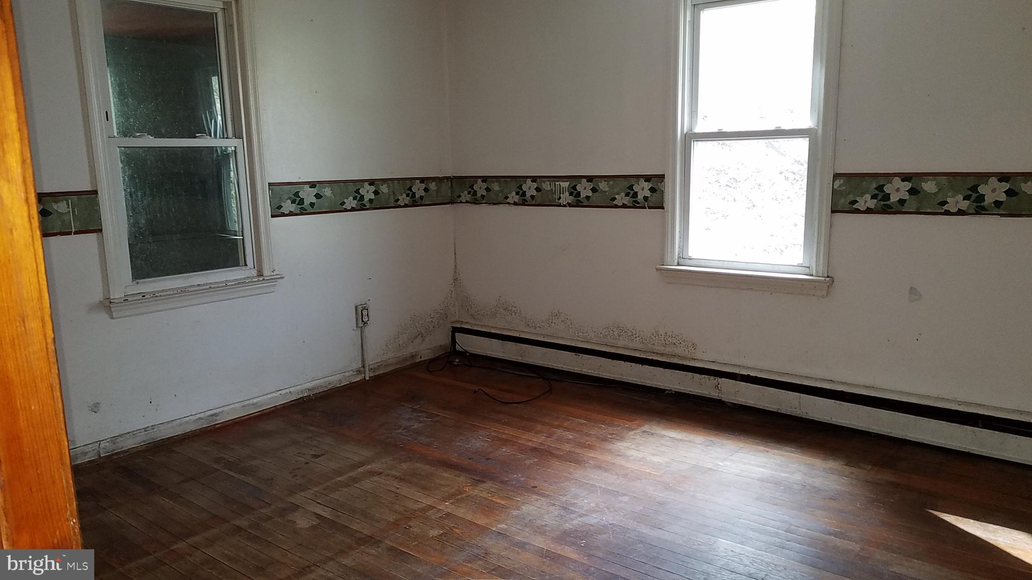 3281 Valley Road Berkeley Springs, WV 25411 - Photo 10 of 26 Gallery Image 10
