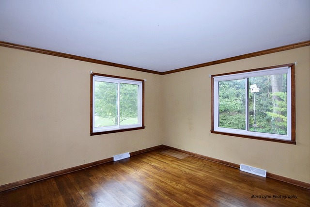 28W111 Garys Mill Road Winfield, IL 60190 - Photo 9 of 23