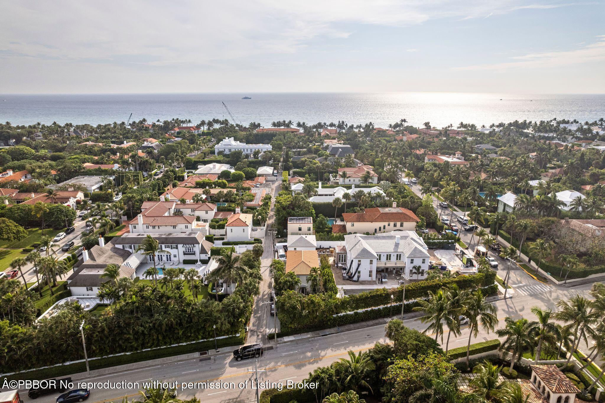 151 South County Road, Unit 2 Palm Beach, FL 33480 - Photo 21 of 22 an aerial view of multiple house